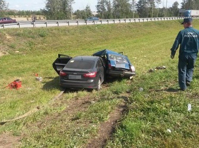 Два человека погибли и пятеро пострадали в ДТП на М-10 под Тверью 4.jpg