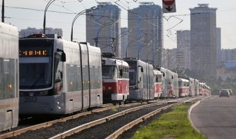 в Москве встали трамваи и троллейбусы