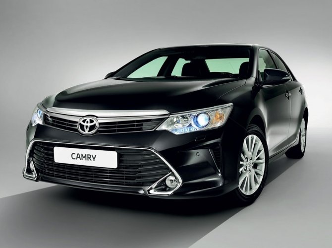 Toyota Camry.jpg