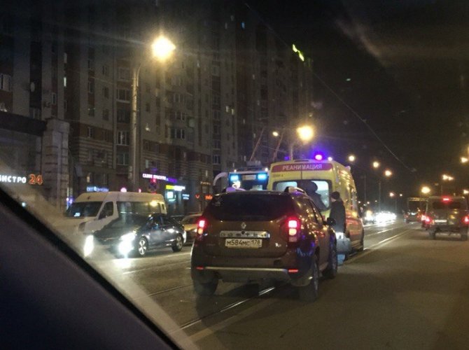Пьяный водитель сбил девушку возле метро «Звездная» 3.jpg