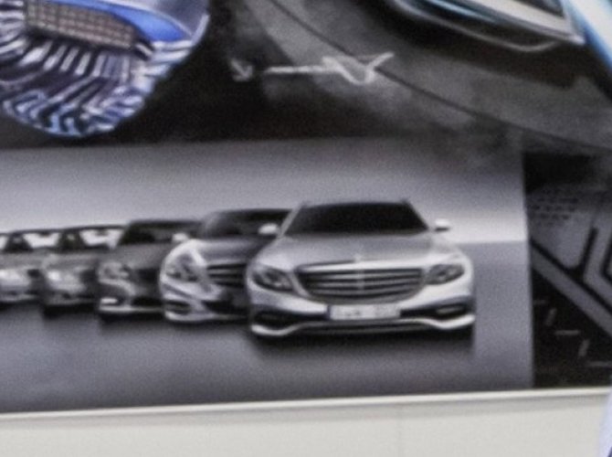 В Сеть просочились фото рекламного буклета нового Mercedes E-Class (1).jpg