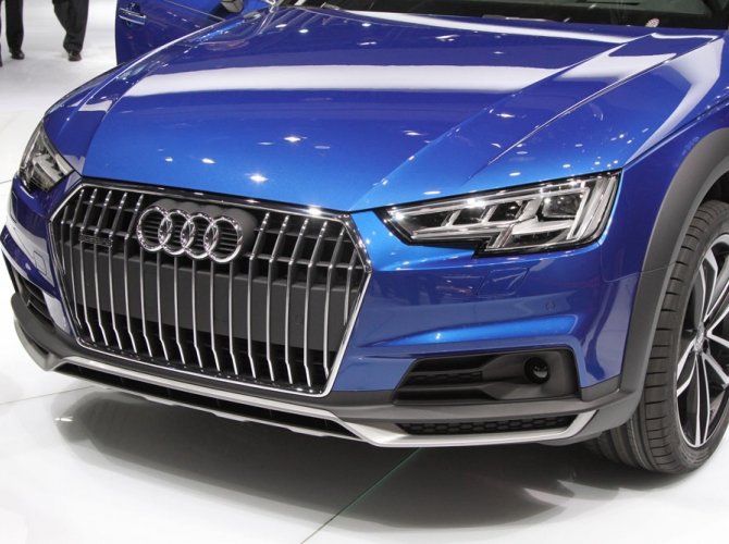 Audi презентовали A4 allroad quattro в Детройте (1).jpg