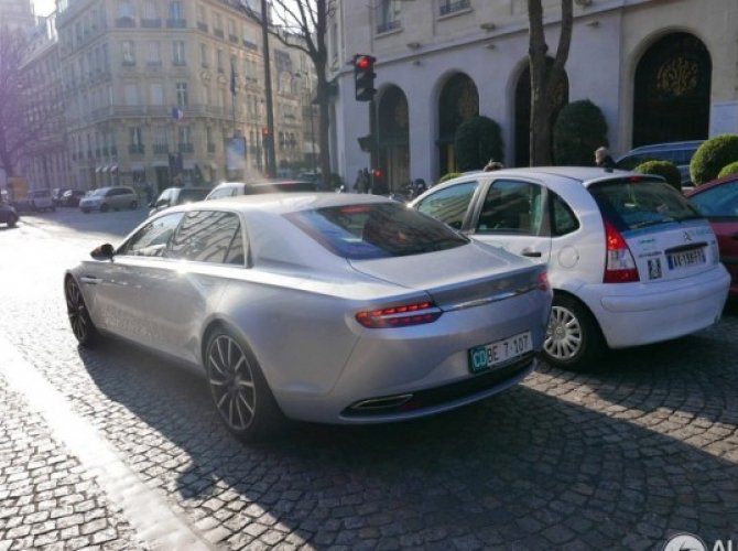 Aston Martin Lagonda заснят на дорогах Парижа (2).jpg