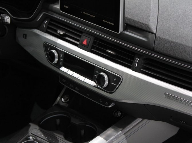 Audi презентовали A4 allroad quattro в Детройте (12).jpg