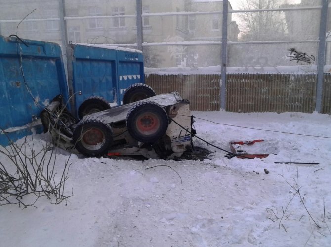 На ЗСД погиб водитель упавшего с высоты трактора (7).jpg