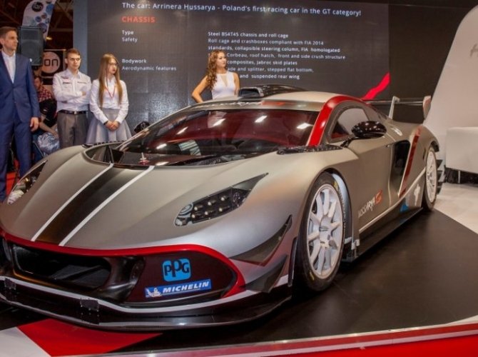 Arrinera Hussarya GT 2.jpg