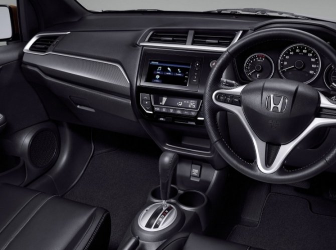 Honda BR-V 2016 (5).jpg