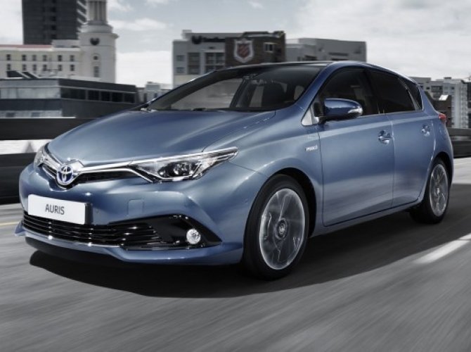 Toyota Auris.jpg