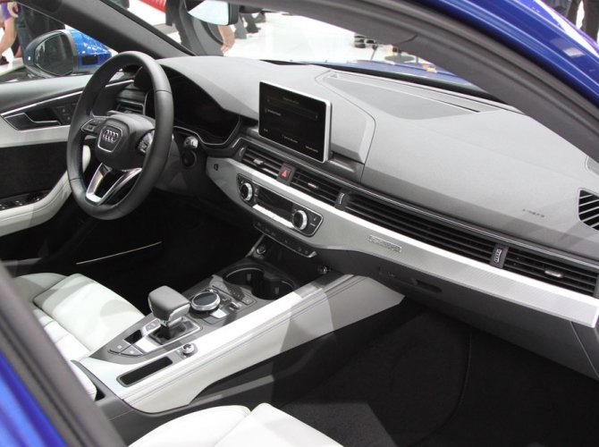 Audi презентовали A4 allroad quattro в Детройте (3).jpg