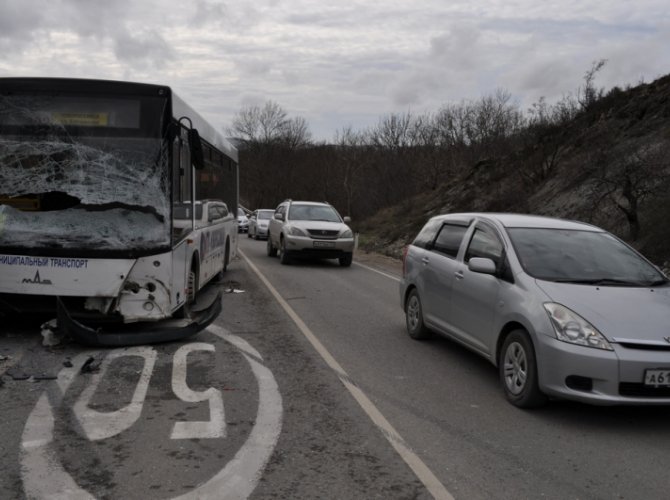 В ДТП с автобусом на Кубани один человек погиб и семь пострадали (3).jpg