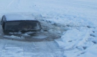 В Приморском крае найден утонувший автомобиль