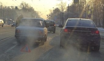 Гололедные аварии в Петербурге - проспект Энгельса