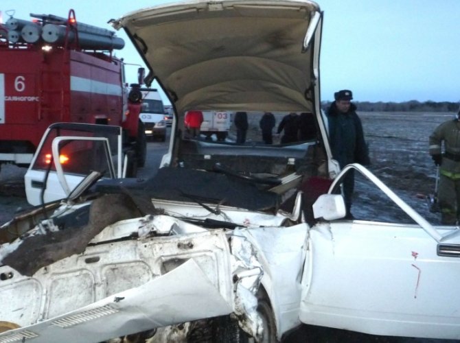 Два человека погибли в ДТП в Хакасии (2).jpg