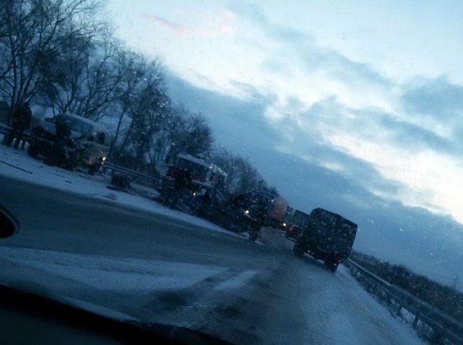 На Волхонском шоссе в ДТП погиб человек (2).jpg