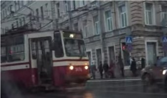 Движение трамвая задним ходом - дорожные хроники Петербурга 