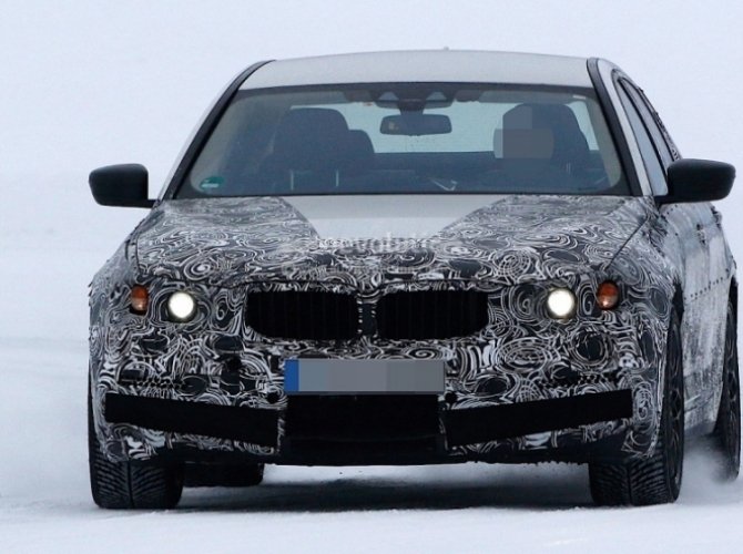 Новое поколение BMW M5 заснято на тестах в Скандинавии (3).jpg