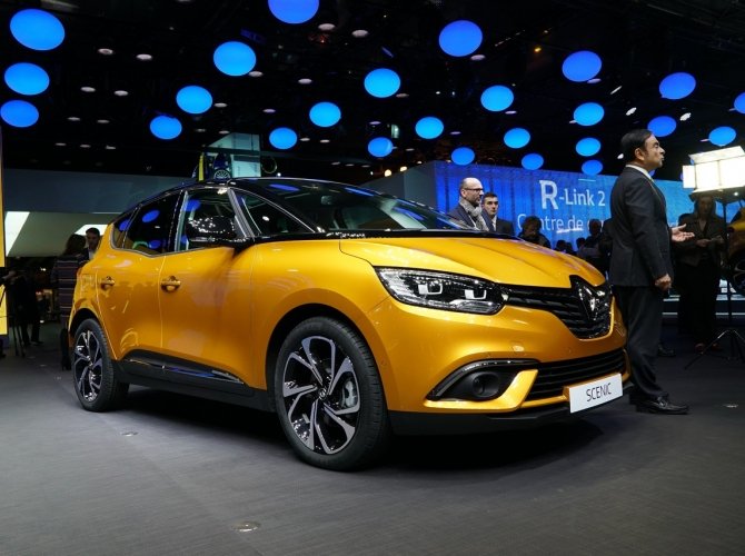 Renault Scenic (9).jpg