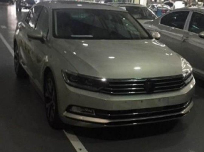 В Китае заснят седан Volkswagen Magotan (2).jpg