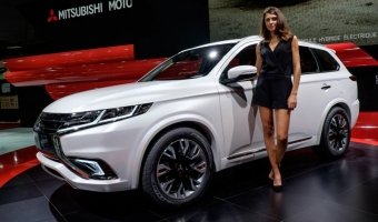 В Нью-Йорке прошла презентация нового кроссовера Mitsubishi Outlander PHEV