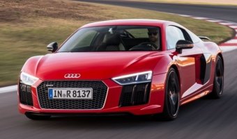 Audi R8 признан «Лучшим спортивным автомобилем года»
