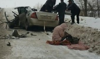 В Татарстане КамАЗ раздавил "Тайоту" - трое погибших