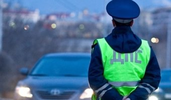 В Петербурге автоледи избила инспектора ГИБДД