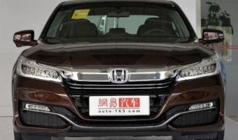 На авторынке Китая появилась обновленная версия Honda Accord