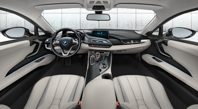 BMW продали в России 32 гибридных спорткара BMW i8 (1).jpg