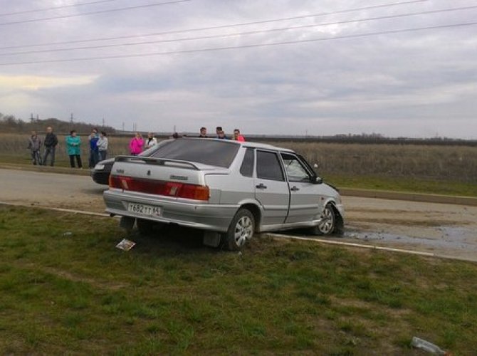 В Балакове водитель умер за рулем и устроил ДТП (2).jpg