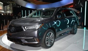 Acura презентовали обновленный кроссовер MDX