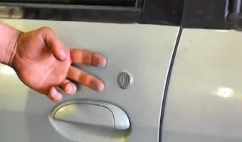 В Петербурге мужчина попал в ДТП на «Рено», угнанном у сожительницы 