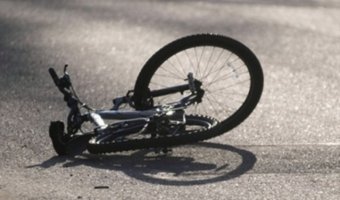 В Петербурге водитель ВАЗа сбил мальчика на велосипеде и скрылся
