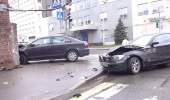 Лобовое столкновение 