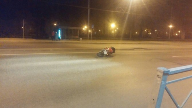 На проспекте Стачек погиб мотоциклист (2).jpg