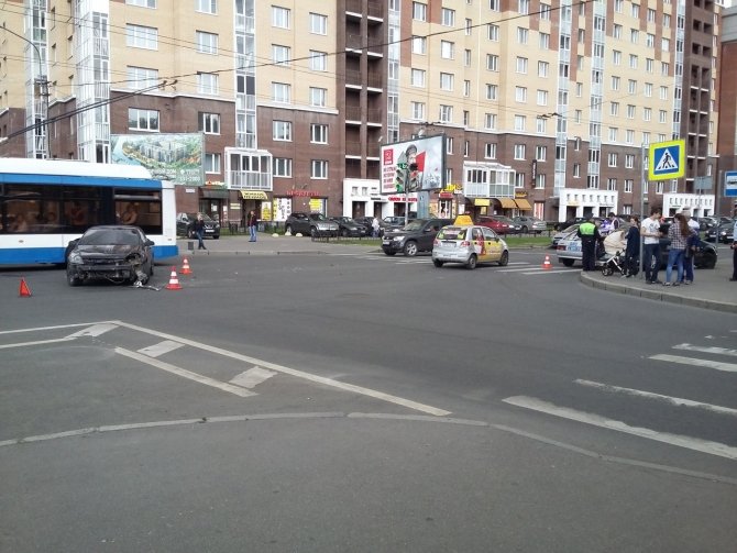 В Петербурге сбили 80-летнюю женщину (3).jpg