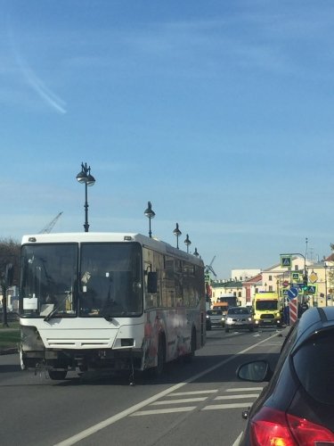 Массовое ДТП на Васильевском острове с участием пассажирского автобуса (2).jpg