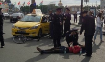 Такси, сбившее велосипедиста на Дворцовой, не находилось на линии
