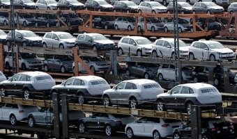 В апреле продажи автомобилей в России достигли рекордно низких показателей за 10 лет