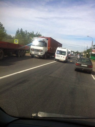 В ДТП с маршруткой в Петербурге пострадали шесть человек (5).jpg