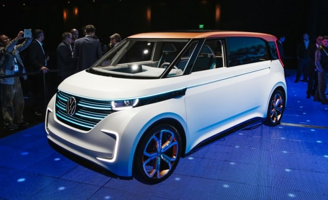 Volkswagen Budd-e concept (3).jpg