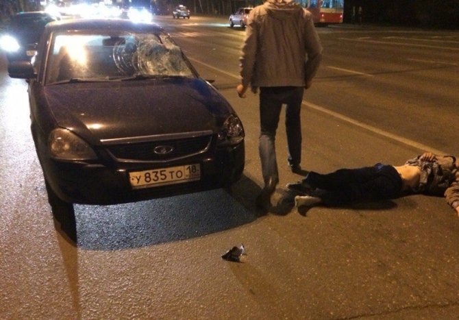 В Ижевске сбили пешехода на улице Удмуртской (2).jpg
