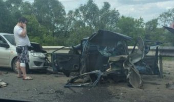 На Северной окружной в Рязани автомобиль в ДТП разорвало на части