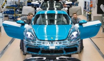 В Германии началось серийное производство нового Porsche 718 Cayman