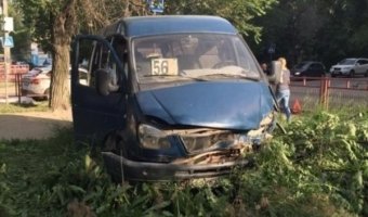 В Волгограде в ДТП с маршруткой пострадали четыре человека