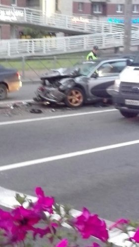 В Петербурге на проспекте Славы в ДТП погиб водитель Subaru (5).jpg