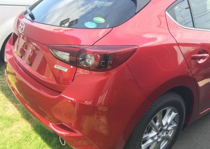 В Сети появились фото нового хэтчбека Mazda3 (4).jpg