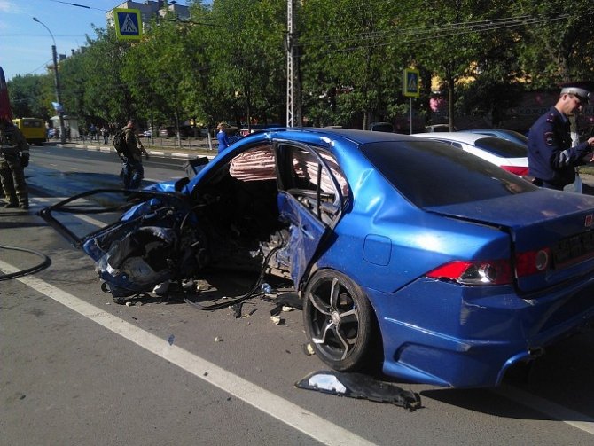 Пьяный водитель спровоцировал ДТП с четырьмя пострадавшими на Шереметевском проспекте (4).jpg