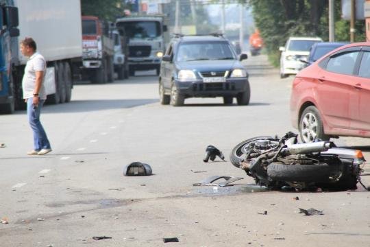 В Иркутстке в ДТП погиб мотоциклист (1).jpg