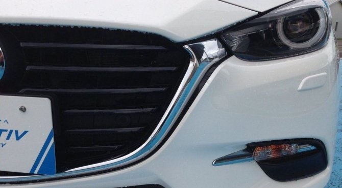 В Сети появились фото нового хэтчбека Mazda3 (2).jpg
