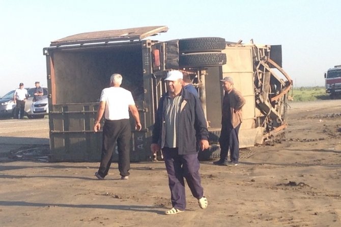 Девять человек погибли в ДТП с автобусом и прицепом грузовика Дагестан (12).jpg